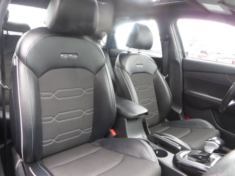 2021 Kia Forte GT Line