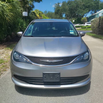 2017 Chrysler Pacifica LX