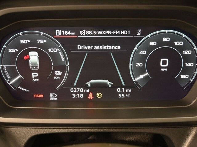 2024 Audi Q4 e-tron quattro Premium 50