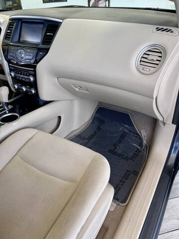 2014 Nissan Pathfinder S