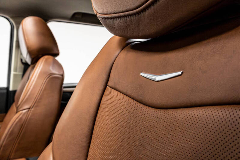 2020 Cadillac Escalade Luxury