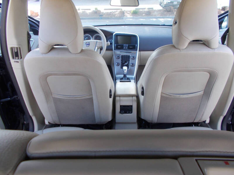 2013 Volvo XC60 3.2 Premier Plus