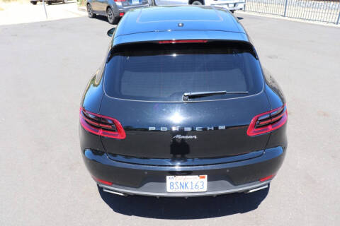 2017 Porsche Macan