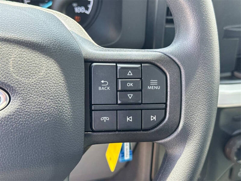 2025 Ford F-350 Super Duty XL