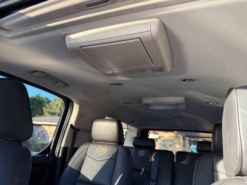 2013 Cadillac Escalade ESV Platinum Edition