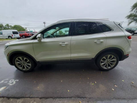 2016 Lincoln MKC Select