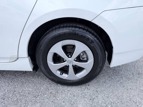 2014 Toyota Prius One