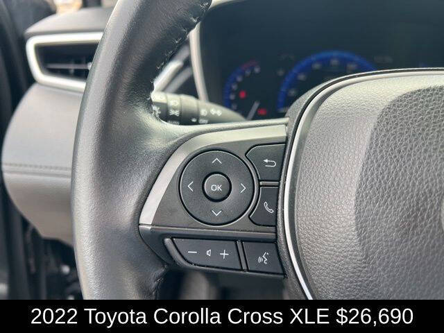 2022 Toyota Corolla Cross XLE
