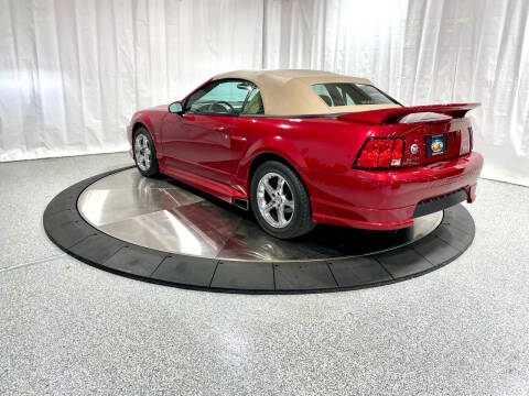 2004 Ford Mustang GT Deluxe