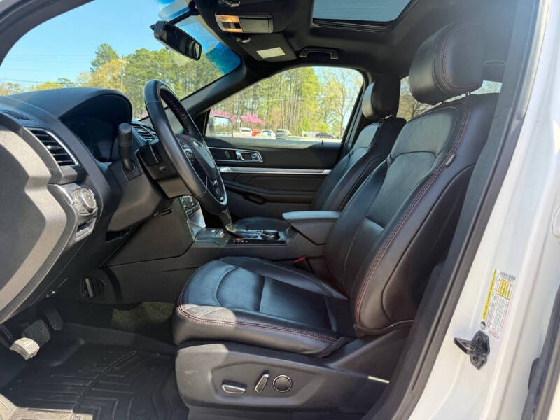 2016 Ford Explorer Sport