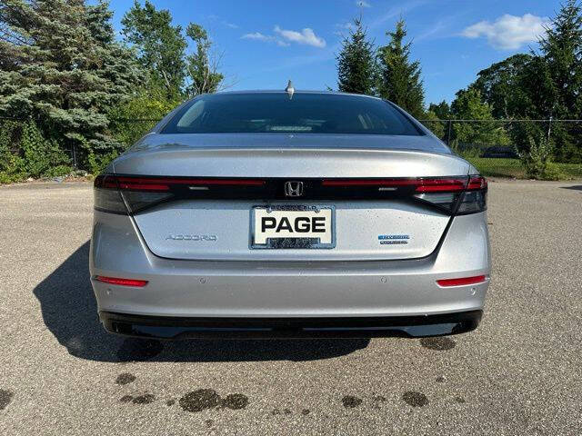 2025 Honda Accord Hybrid Touring