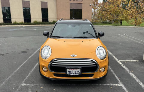 2015 MINI Hardtop 4 Door Cooper