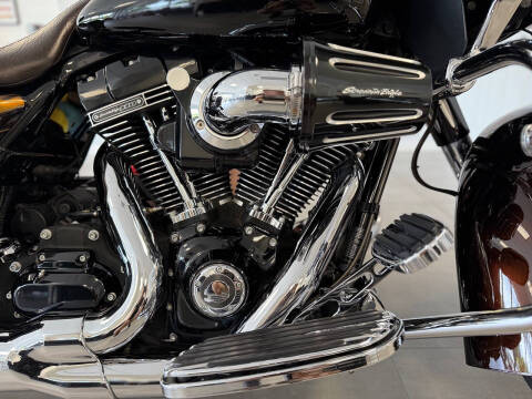 2012 Harley-Davidson CVO Road Glide