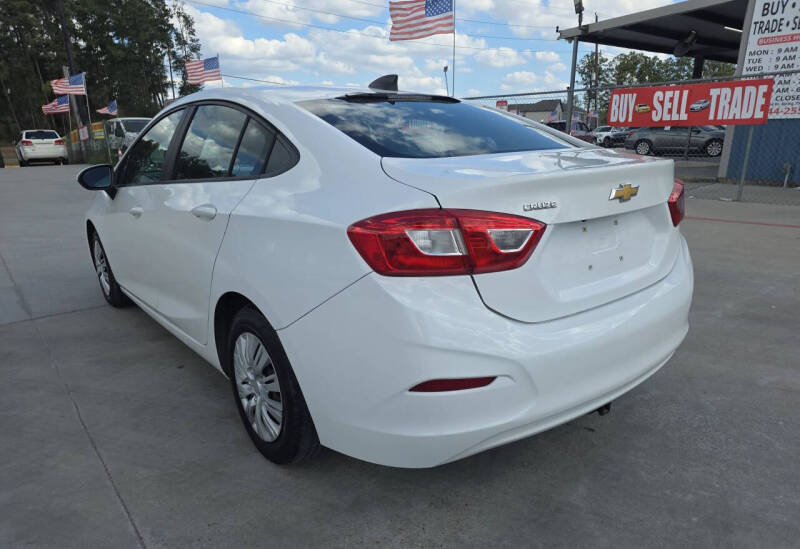 2017 Chevrolet Cruze LS Auto