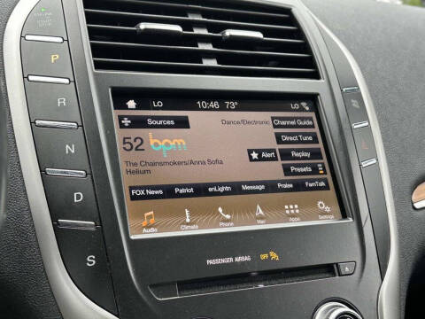 2019 Lincoln MKC Select