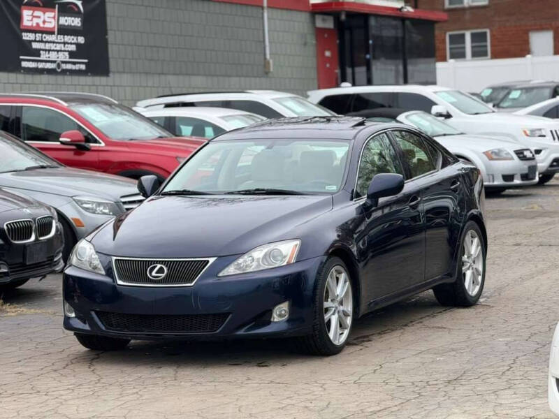 2007 Lexus IS 350's photo