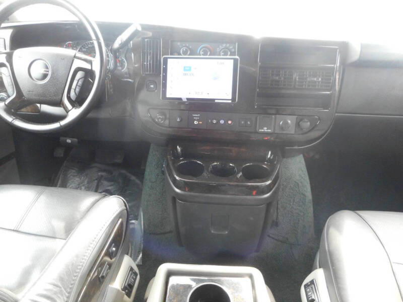 2019 GMC Savana 2500