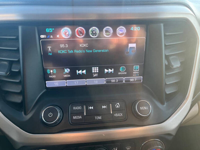 2019 GMC Acadia Denali