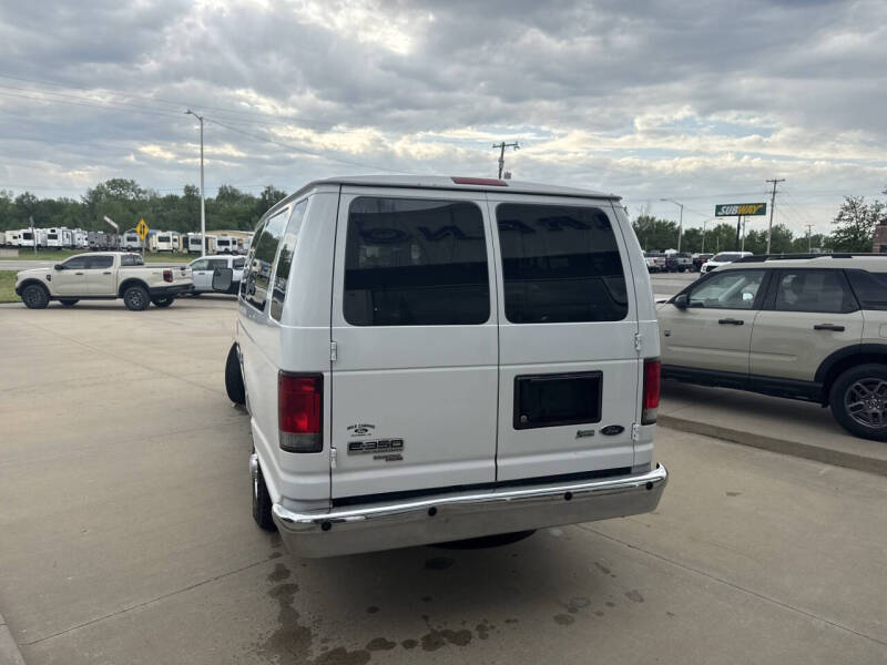 2014 Ford E-Series