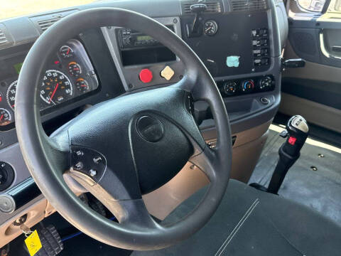 2012 Freightliner Cascadia