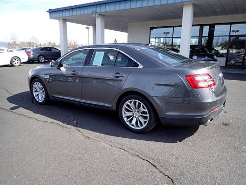 2016 Ford Taurus Limited