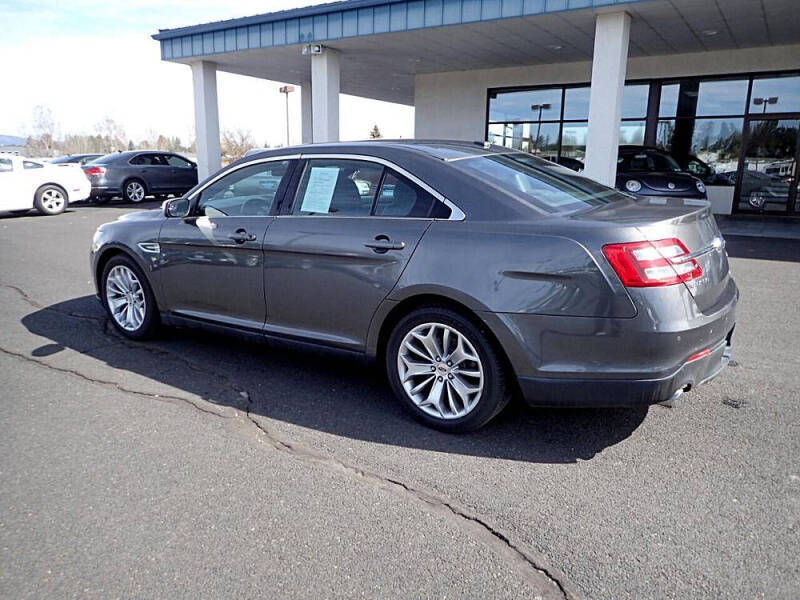 2016 Ford Taurus Limited