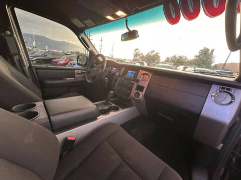 2017 Ford Expedition