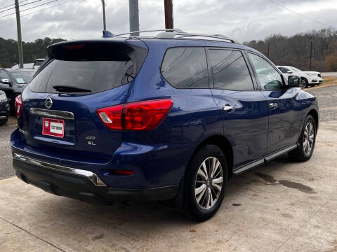 2019 Nissan Pathfinder SL
