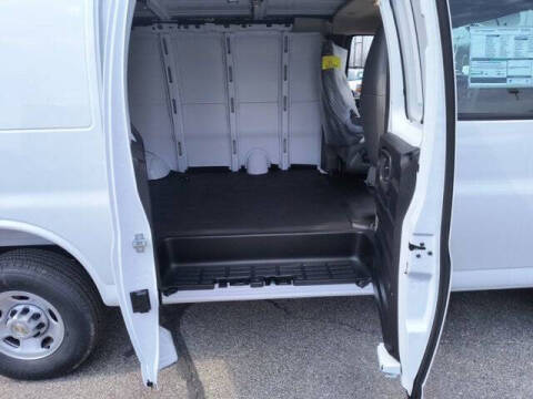 2026 Chevrolet Express 2500