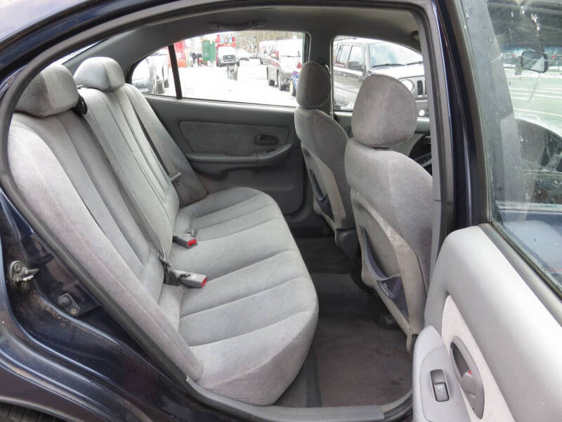 2005 Hyundai Elantra GLS