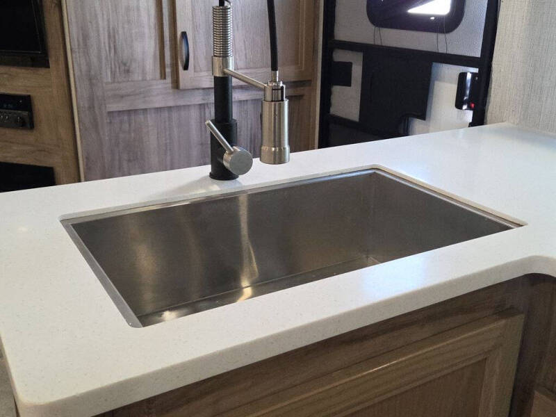 2022 Palomino 294DBHS