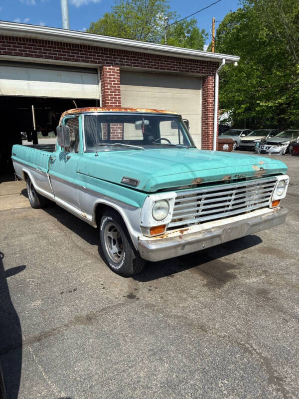 1967 Ford F-100