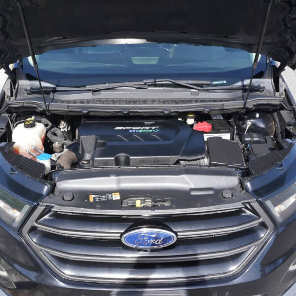 2017 Ford Edge Titanium