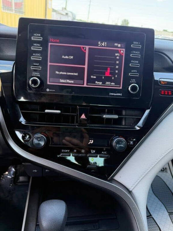 2023 Toyota Camry LE