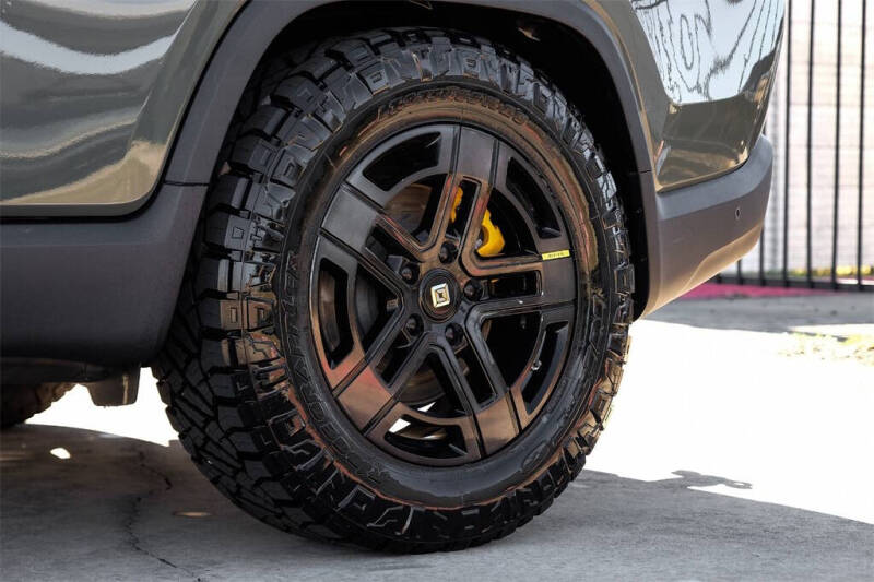 2022 Rivian R1T Launch Edition