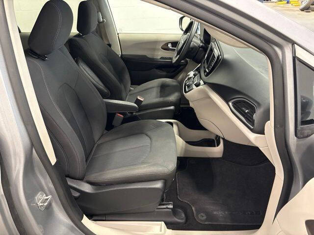 2018 Chrysler Pacifica L