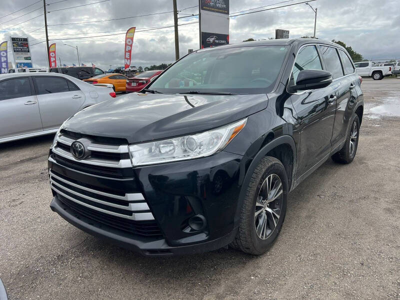 2018 Toyota Highlander LE