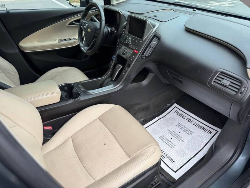 2011 Chevrolet Volt Premium