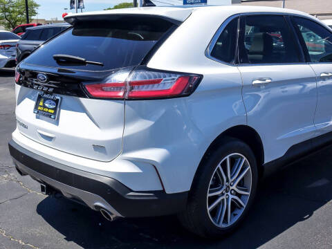 2023 Ford Edge Titanium