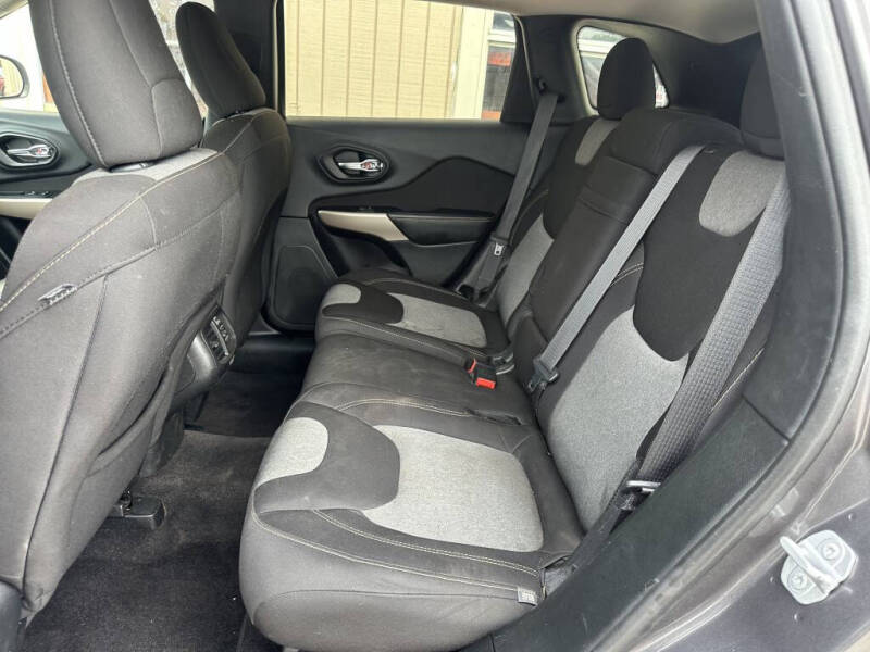 2018 Jeep Cherokee Latitude