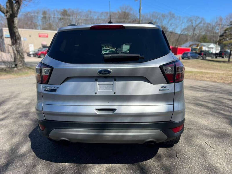 2018 Ford Escape SE