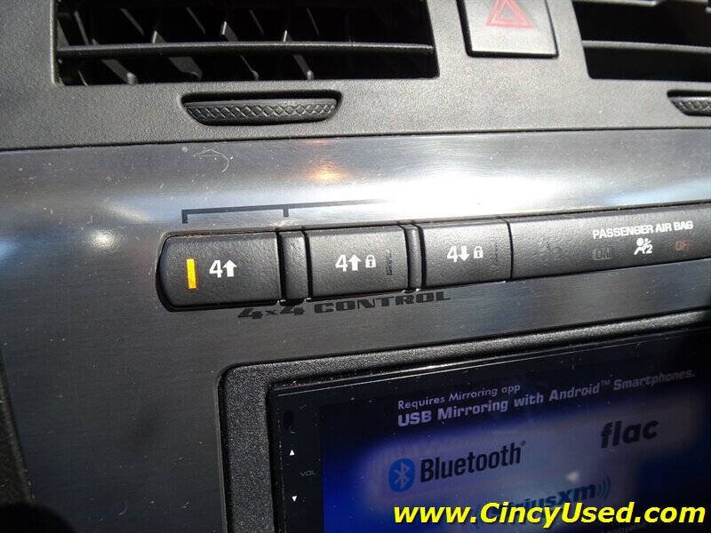 2009 HUMMER H3T