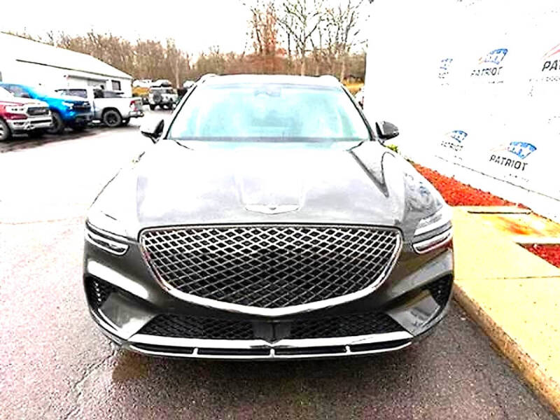 2025 Genesis GV70 2.5T Standard