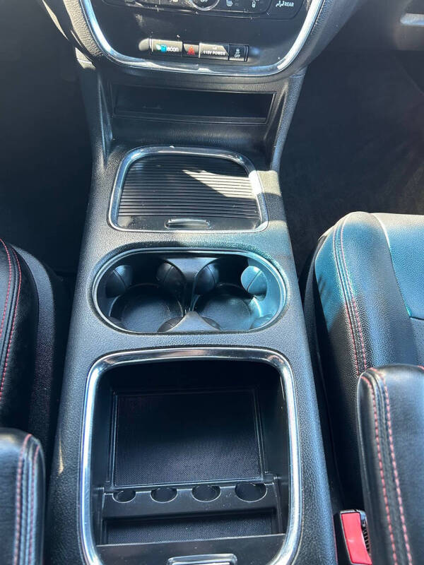 2017 Dodge Grand Caravan GT