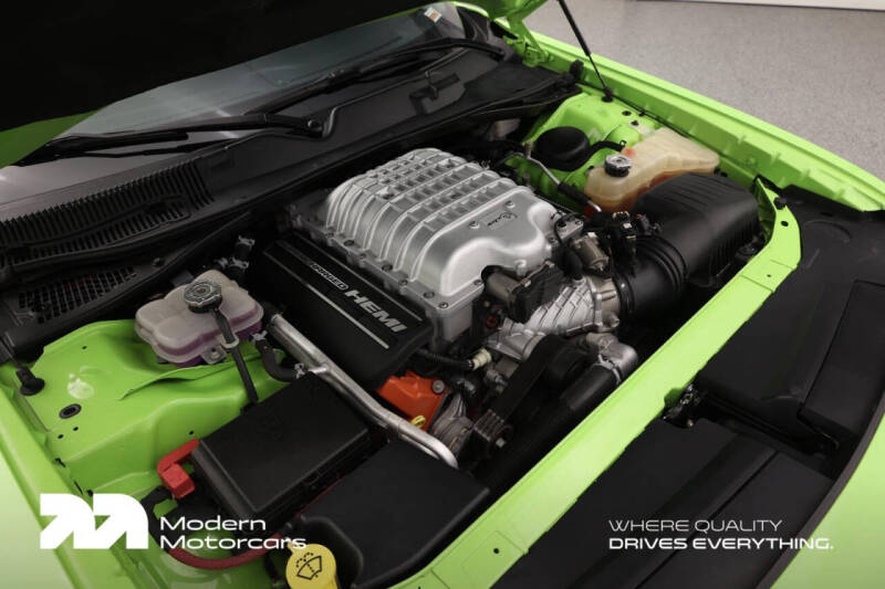 2015 Dodge Challenger SRT Hellcat