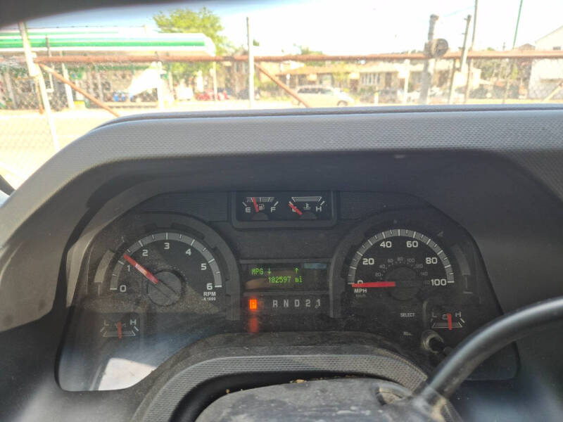 2012 Ford E-Series E-350 SD XLT