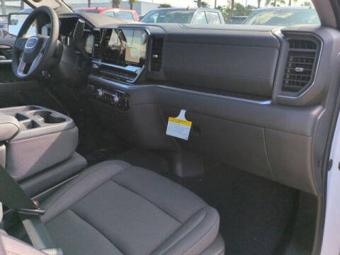 2026 GMC Sierra 1500 Elevation Standard