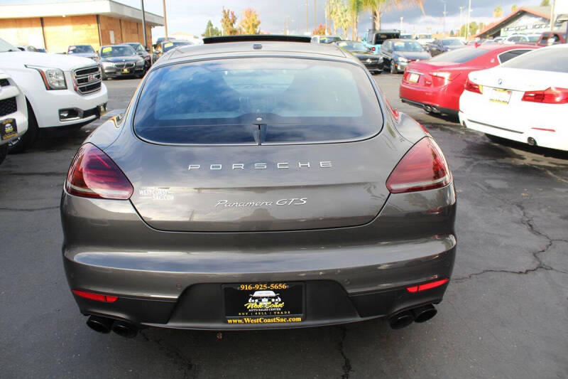 2015 Porsche Panamera GTS