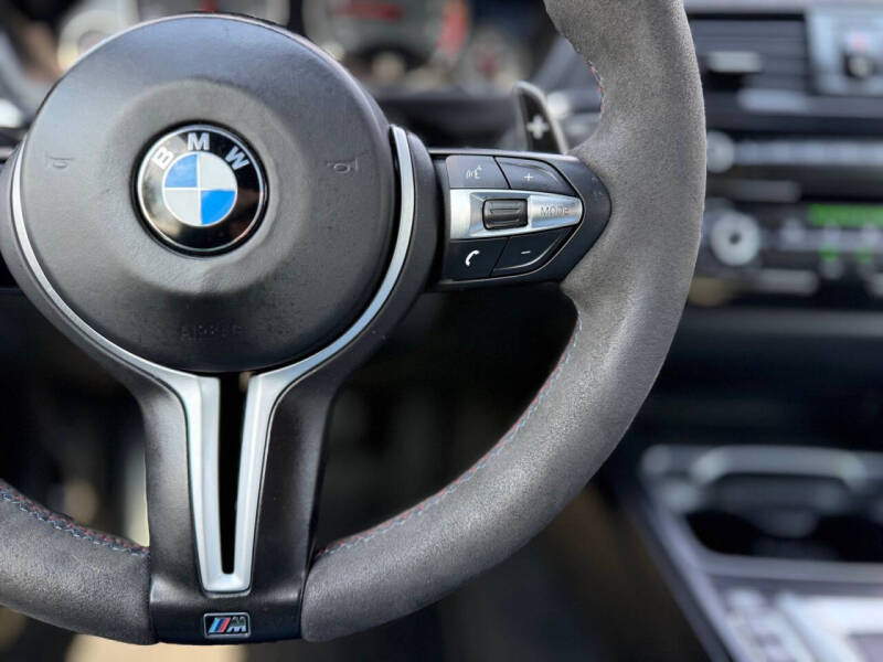 2019 BMW M4 CS