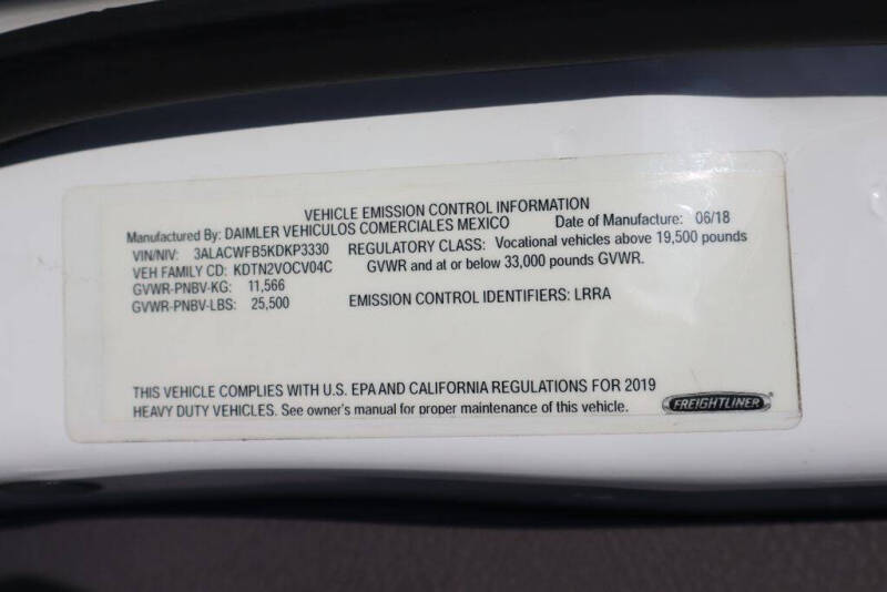 2019 Freightliner M2 106